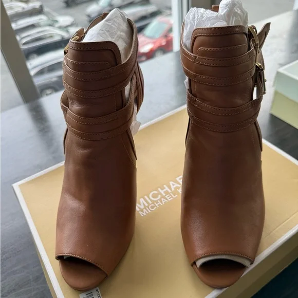 Michael Kors Acorn Leather Bootie - Picture 2 of 3